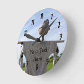 Garden Scarecrow Nature Runde Wanduhr (Winkel)