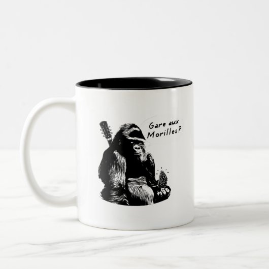 GARE AUX MORILLES ? (Gorille, musique) Zweifarbige Tasse (Links)