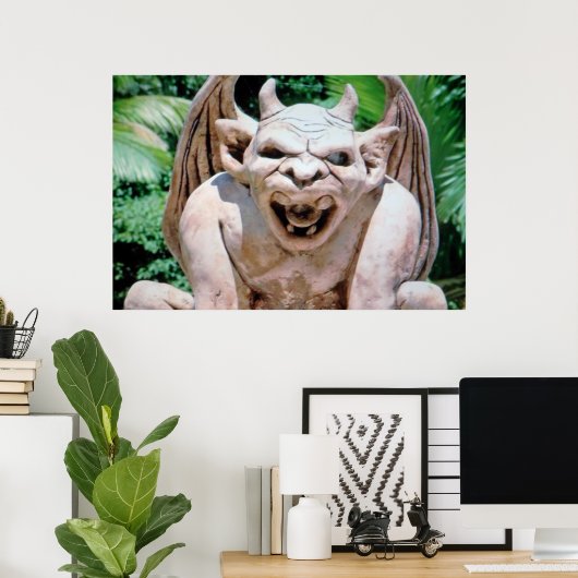 Gargoyle in Garden Poster (Heimbüro)