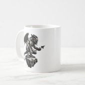 Gargoyle sitzt auf einem Felsen Kaffeetasse (Vorderseite Links)