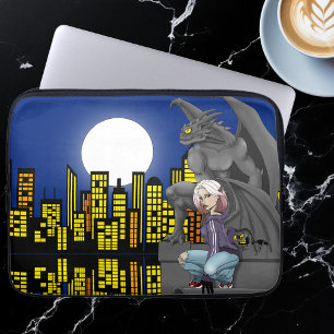 Gargoyle-Stadtlandschaft in urbaner Fantasy Laptopschutzhülle