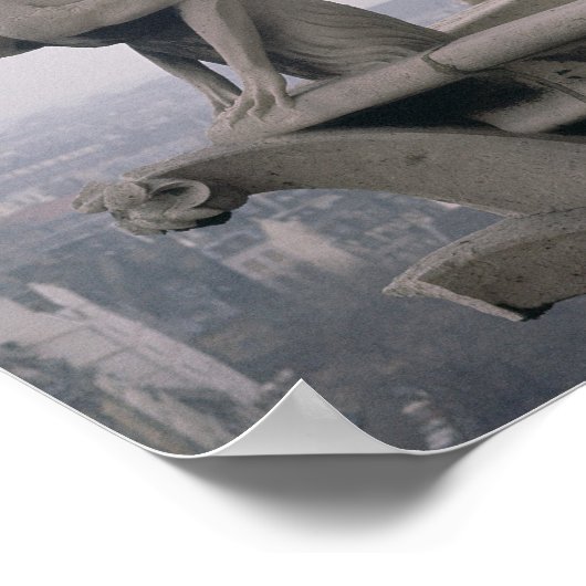 Gargoyles auf der Balustrade der Grande Poster (Ecke)