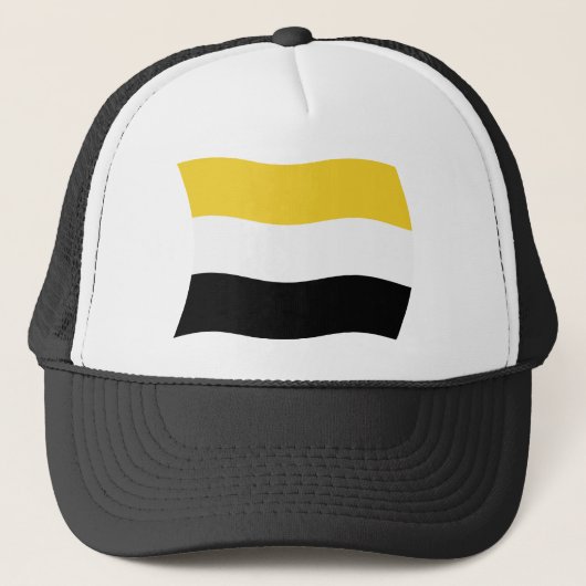 Garifuna Flag Hat Truckerkappe (Vorderseite)