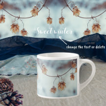 Garland für getrockneten Hopfen im Schneegebiet