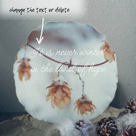 Garland für getrockneten Hopfen im Schneegebiet Rundes Kissen