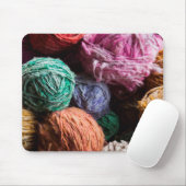 Garne aus Chilowolle, mit natürlichen Farbstoffen Mousepad (Mit Mouse)