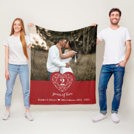 Garnet 2. Hochzeit Jubiläum Kontur Herz Rot Fleecedecke