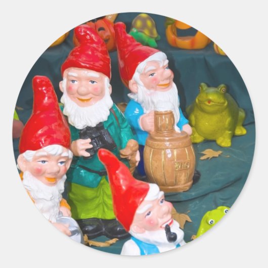 Garten Gnome Runder Aufkleber (Vorderseite)