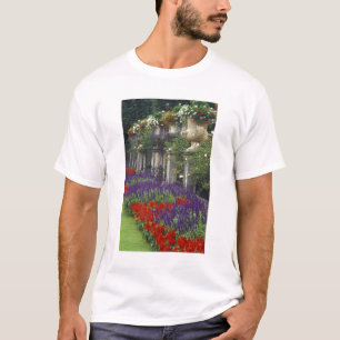 Garten im Schloss Mirabell, Salzburg, Österreich T-Shirt