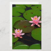 Garten mit Blütenblumen, Rosa Lotus, Briefpapier (Vorne/Hinten)