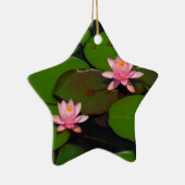 Garten mit Blütenblumen, Rosa Lotus, Keramik Ornament (Rechts)