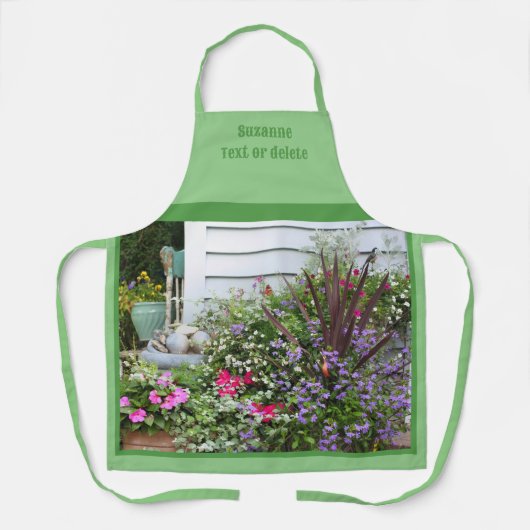 Garten mit Gartenmöbeln Personalisiert Schürze (Vorderseite)