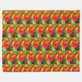 Garten mit orangefarbenen und roten Blumen Fleecedecke (Vorderseite (Horizontal))