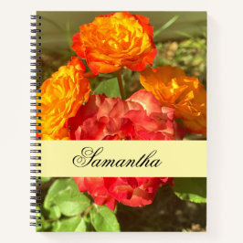 Garten mit orangefarbenen und roten Blumen Notizblock