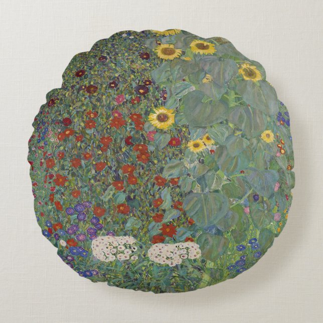 Garten mit Sonnenblumen von Gustav Klimt Rundes Kissen (Vorderseite)