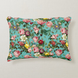 Garten mit Vintager Rose im aquamarinen Hintergrun Dekokissen
