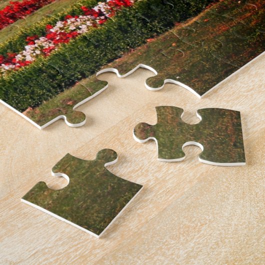 Gartenanlage mit schöner Vegetation Puzzle (Seite)