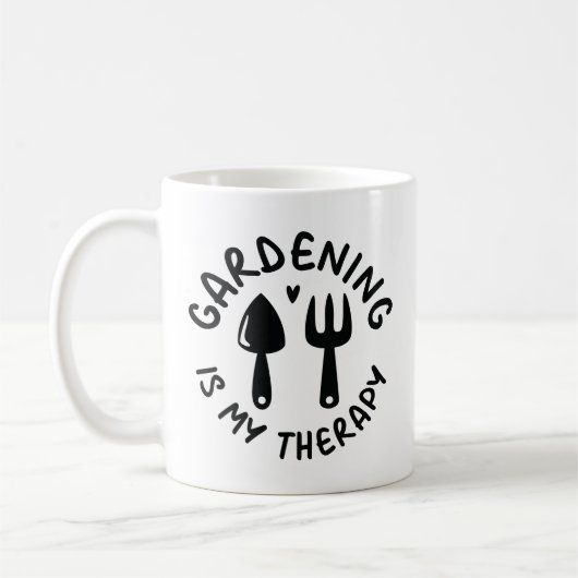 Gartenarbeit ist meine Therapie Kaffeetasse (Links)