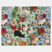 Gartenbegleiter – Blumige Katzen in Blüte Fleecedecke (Vorderseite (Horizontal))