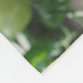 GartenkirschTomaten Abstrakte Natur Fleecedecke (Ecke)