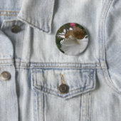 Gartenschnecke mit weißer Nelke Button (Beispiel)