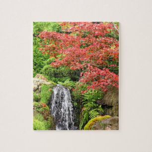 Gartenwasserfall im Herbst Puzzle