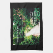 Gartenweg mit Sprichwörtern 3:5-6 Geschirrtuch (Vertikal)