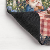 Gartenzwerge, die Cupcakes essen Mousepad (Ecke)