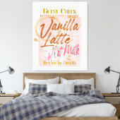 Gast Karo Empfang Vanilla Latte Kaffee Hafermilch Leinwanddruck (Insitu (Schlafzimmer))