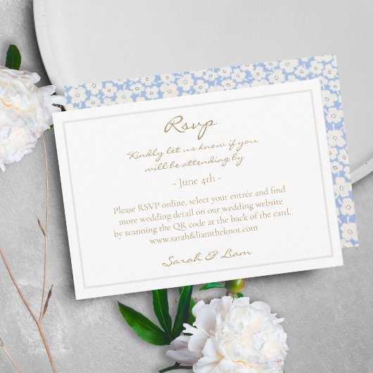 Gast QR Code Floral Dusty Blue Wedding RSVP Begleitkarte