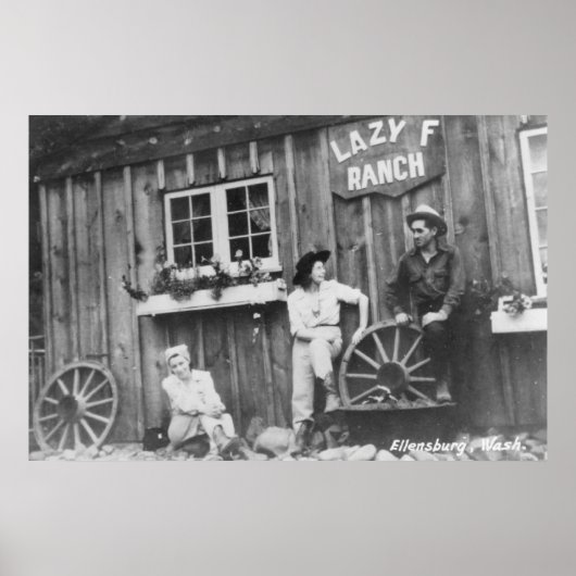 Gäste außerhalb einer Lazy F Ranch Bldg Poster (Vorne)