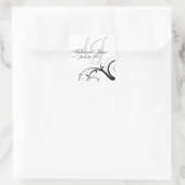 Gastgeschenk Hochzeit für graue Schwarzweißinitial Quadratischer Aufkleber (Tasche)