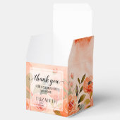 Gastgeschenk mit orangefarbenem Orange-Blumenmuste Geschenkschachtel (Geöffnet)