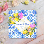 Gastgeschenke Hochzeiten Geschenk Blaue Fliesen Zi Rechteckiger Pappuntersetzer<br><div class="desc">Blaue Kacheln Bougainvillea und Zitrone Amalfi Positano mediterrane Stil Brautgeschenk Geschenk personalisierte Namen Papier Untersetzer,  personalisierte Brautparty Geschenke.</div>