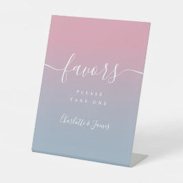 Gastgeschenke Hochzeiten in Rosa und Dusty Blau Sockelschild