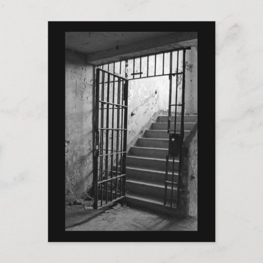 Gated Entry Postkarte (Vorderseite)