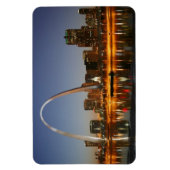 Gateway Arch St. Louis Mississippi bei Nacht Magnet (Vertikal)