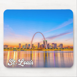 Gateway Arch, St. Louis, Missouri, USA Mousepad