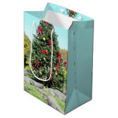 Gator Christmas Tree - Mittelweihnachtliche Gesche Mittlere Geschenktüte (Vorderseite Schrägansicht)