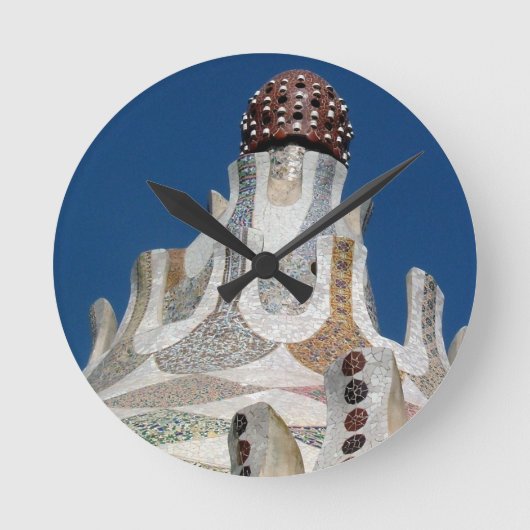 Gaudi Clock Runde Wanduhr (Vorderseite)