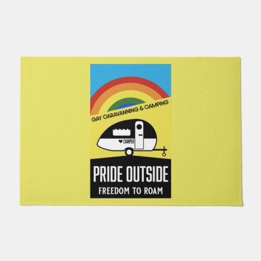 Gay Caravan Camping Fußmatte (Vorderseite)