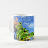 Gay Frog Verschwörung Meme Tasse – Satirisches Int (Vorderseite Links)