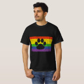 Gay Furry Pride Fandom Paw Rainbow LGBT Flag Gesch T-Shirt (Vorne ganz)