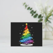 Gay LGBT Pride Rainbow Christmas Tree Merry Xmas Postkarte (Stehend Vorderseite)