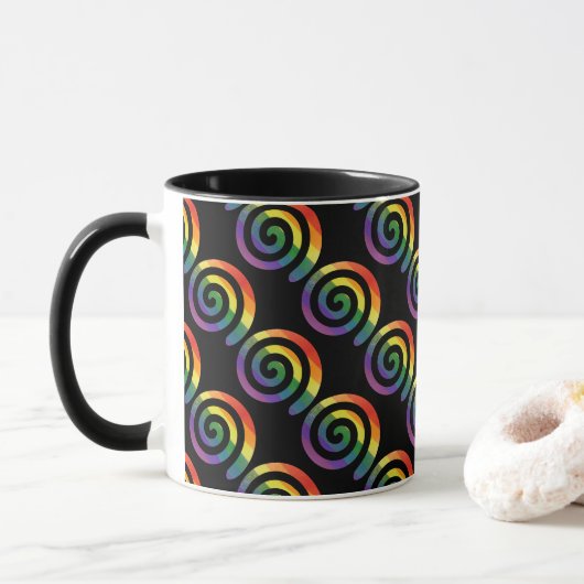 Gay LGBTQ Rainbow Pride Stripe Circle Pattern Tasse (Mit Donut)