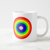 Gay Men Round Rainbow Tasse (Rechts)