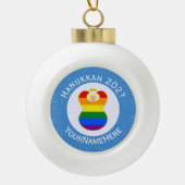 Gay Price Blonde Angel Hanukkah Flag Personalisier Keramik Kugel-Ornament (Vorderseite)