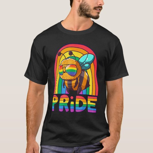 Gay Pride Bee LGBT Cute Bee Rainbow LGBT Gay Ally  T-Shirt (Vorderseite)