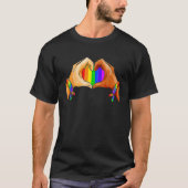 Gay Pride Bekleidung LGBT-Regenbogenflagge Herz LG T-Shirt (Vorderseite)