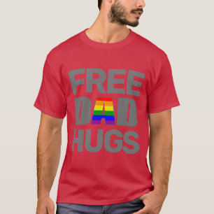 Gay Pride Free Vater Hugs Liebe ist Liebe Rainbow  T-Shirt